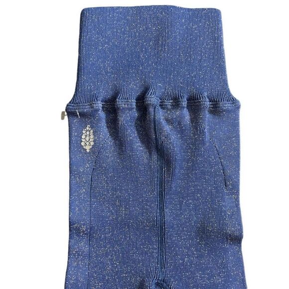 Free people happiness runs biker shorts blue indigo lurex M / L NEW - Picture 14 of 16